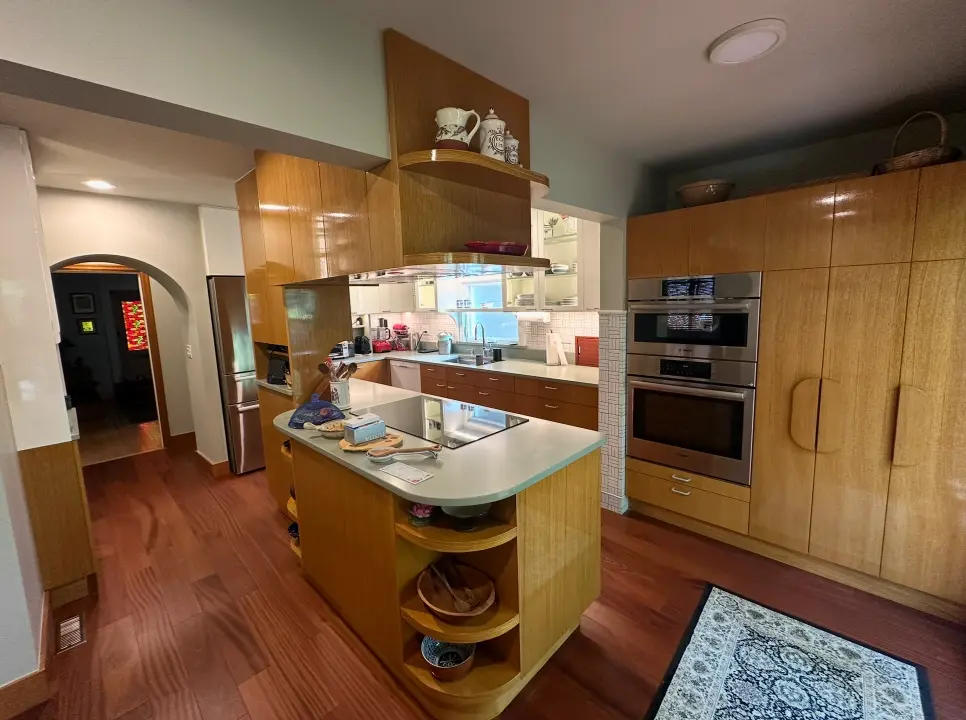 Custom Kitchens